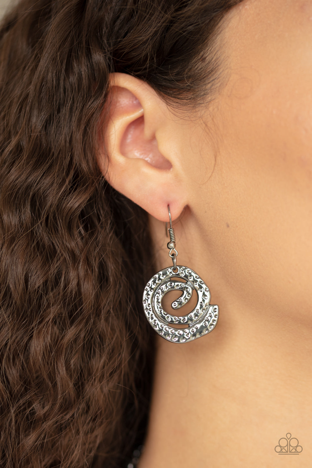 Statement Swirl - Black - 706